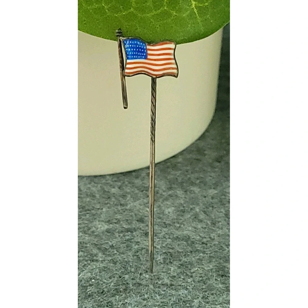 1910s-1930s 800 Silver Enamel American Flag Patriotic Stick Pin 2.4in